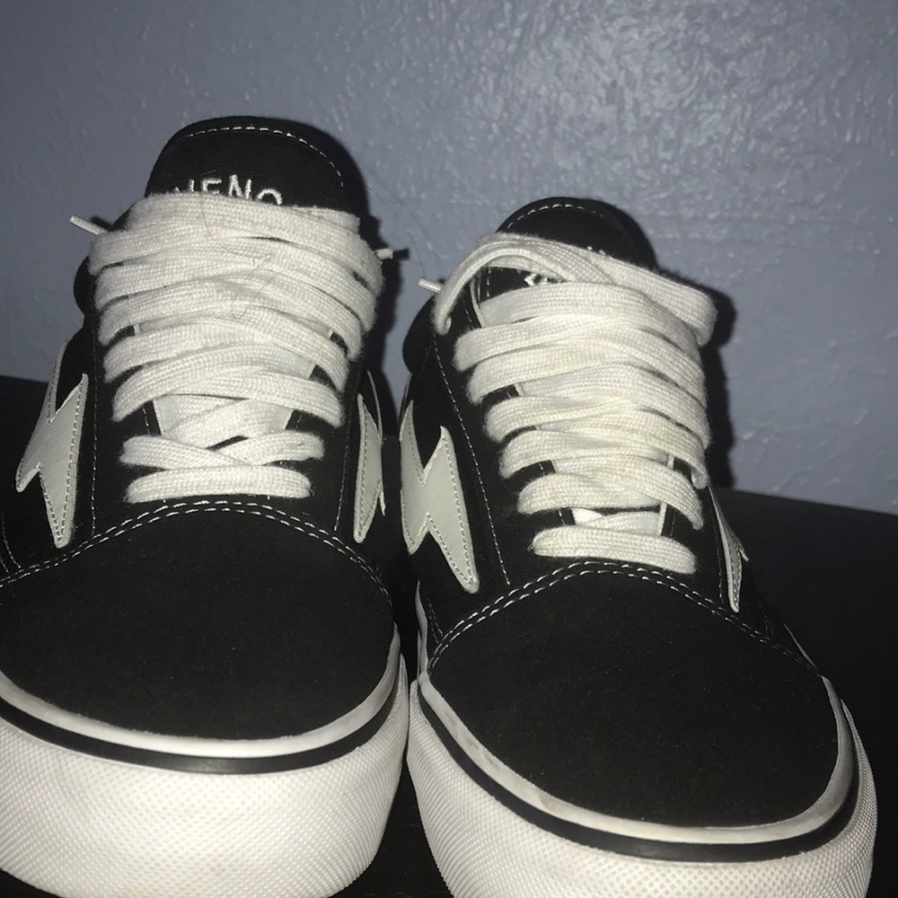 BLACK REVENGE X STORMS